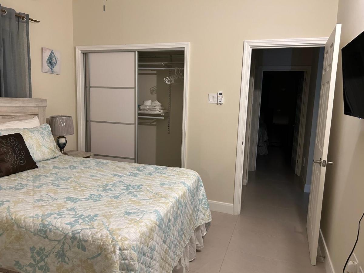 Seamist Villa @Oceanpointe Lucea Comfy 2Br W/Pool Gym & Parking Exteriér fotografie