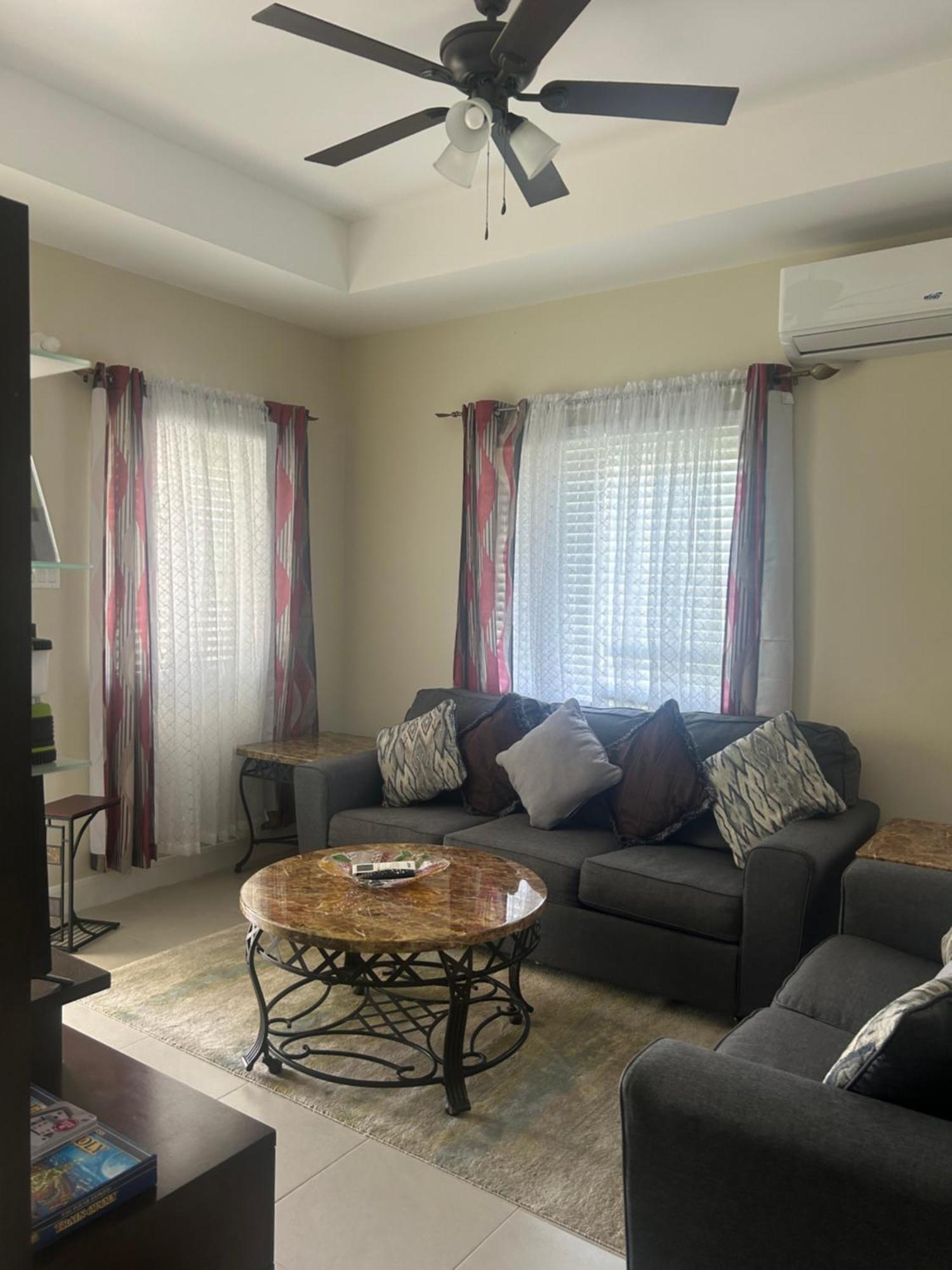 Seamist Villa @Oceanpointe Lucea Comfy 2Br W/Pool Gym & Parking Exteriér fotografie