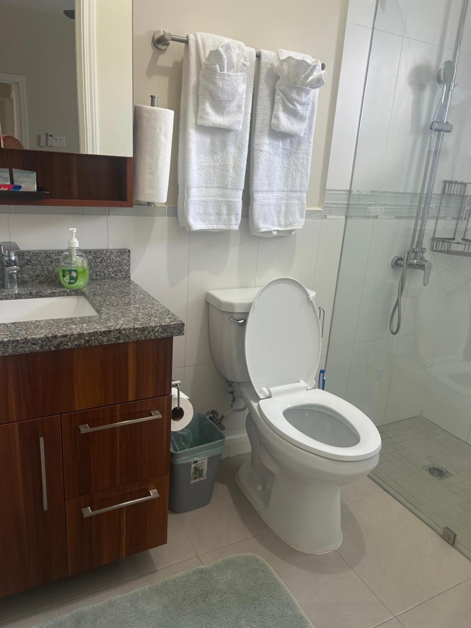 Seamist Villa @Oceanpointe Lucea Comfy 2Br W/Pool Gym & Parking Exteriér fotografie